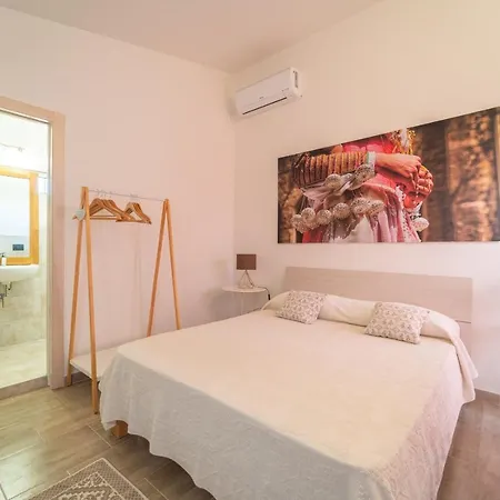 Michela Villa Alghero